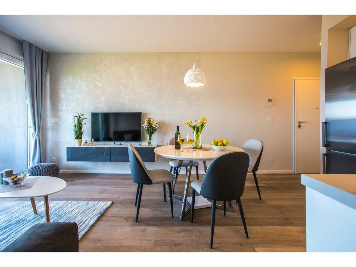 Uma Apartment Σπλιτ Εξωτερικό φωτογραφία