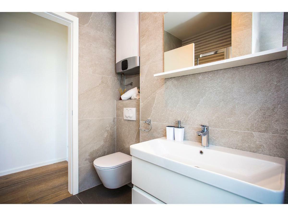 Uma Apartment Σπλιτ Εξωτερικό φωτογραφία