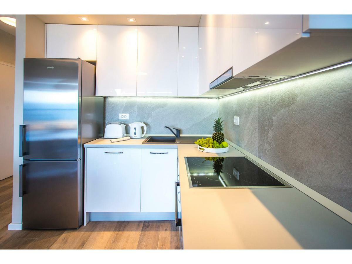Uma Apartment Σπλιτ Εξωτερικό φωτογραφία